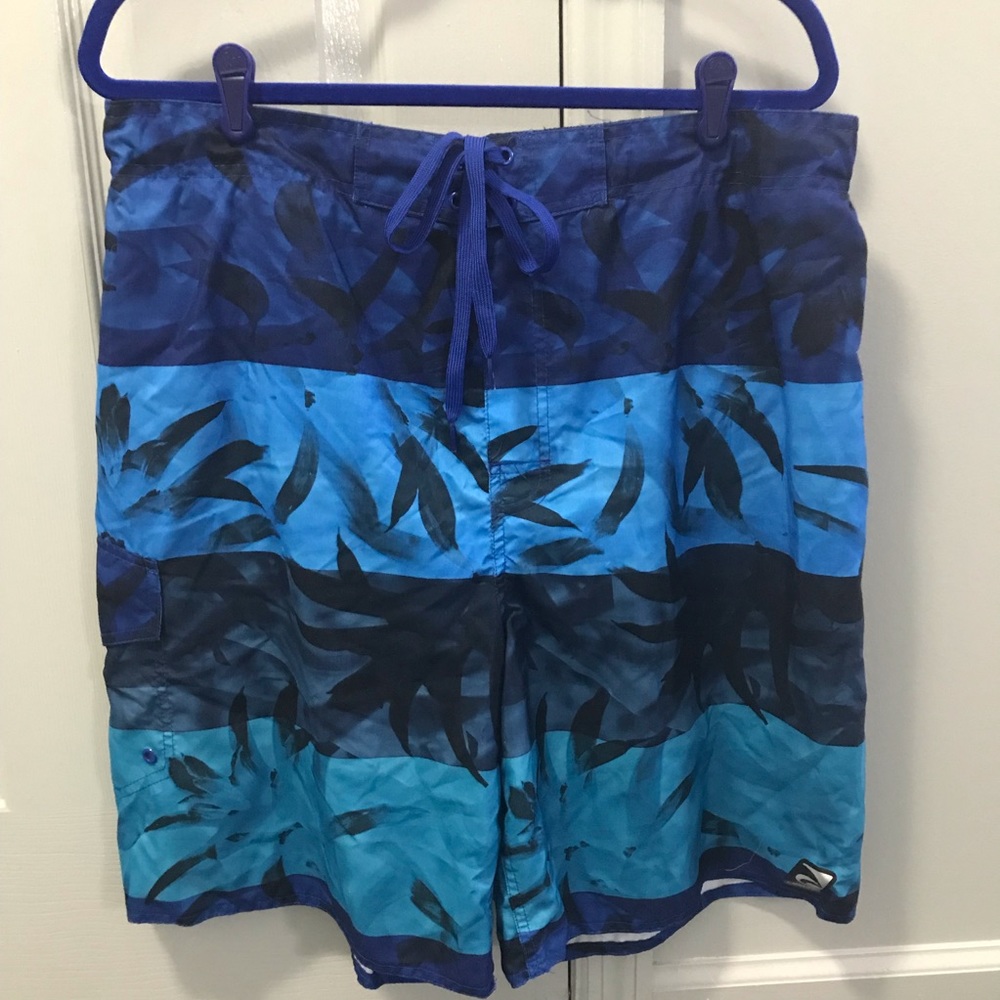 Men’s Laguna Swim Trunks size XL